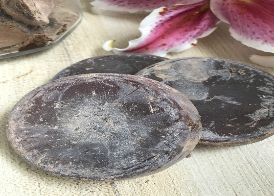 PRIMEIRO IS022000 cacau Brown avermelhado líquido a Brown escuro com o cheiro natural do cacau